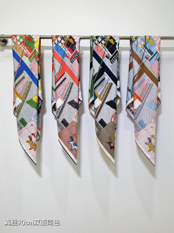 Hermes silk Scarf 90X90cm E090129